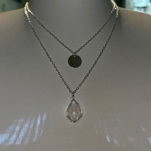 This is a combo of two silver pieces of jewelry